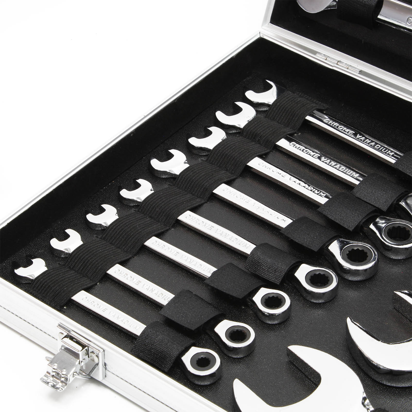 Maletín de herramientas llaves de carraca articulables - 22 piezas