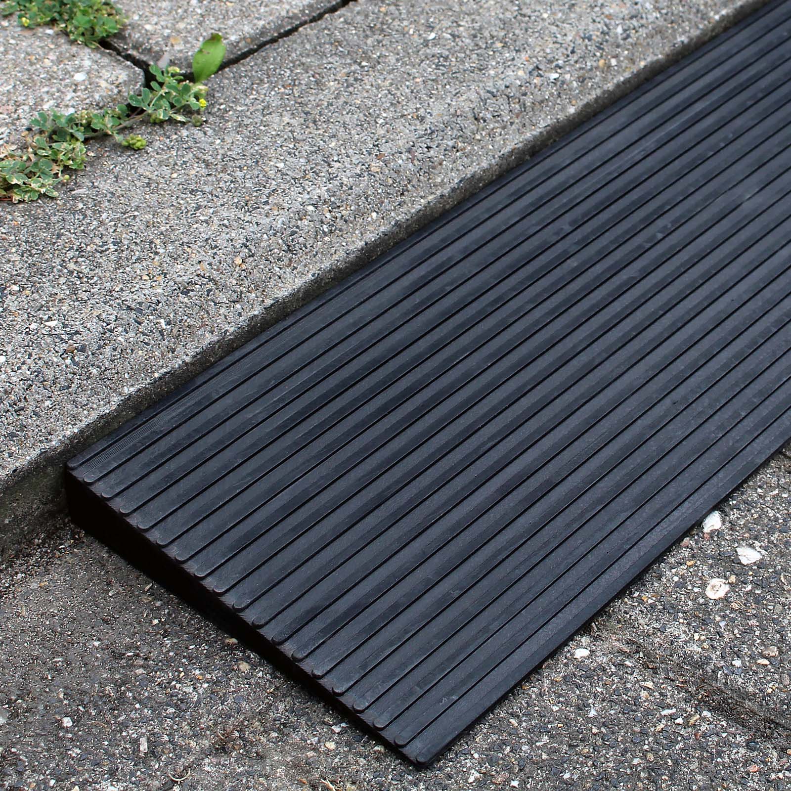 Rubber Threshold Ramp 24x900mm, for Small and Large Wheels, Black