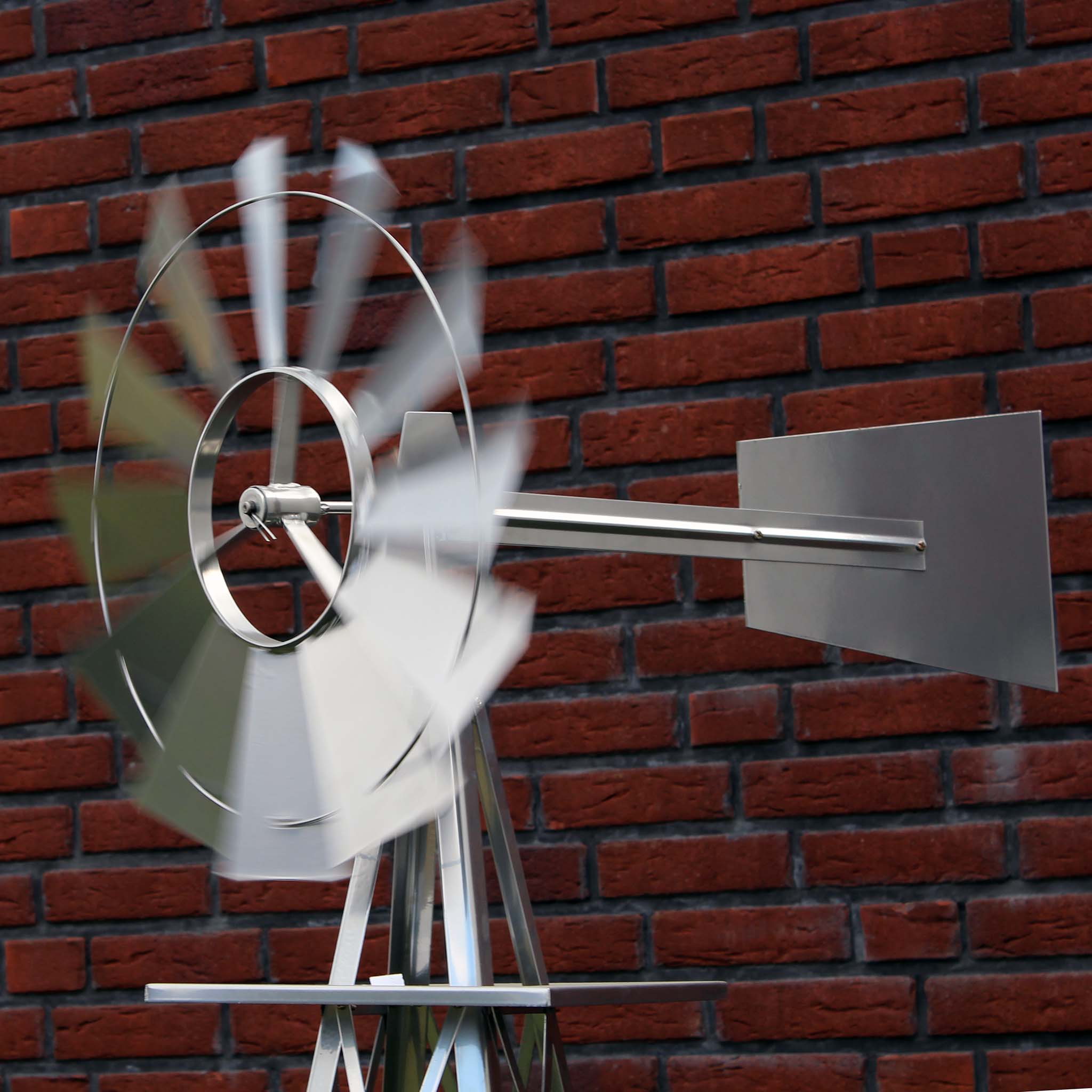 éolienne moulin à vent de jardin hauteur 205 cm modèle Villandry 159,00 €  LEZARD DU JARDIN