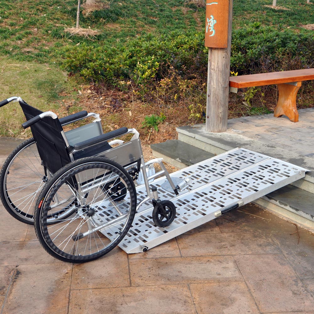 Rampe chargement aluminium capacité 270 Kg 305cm fauteuil roulant